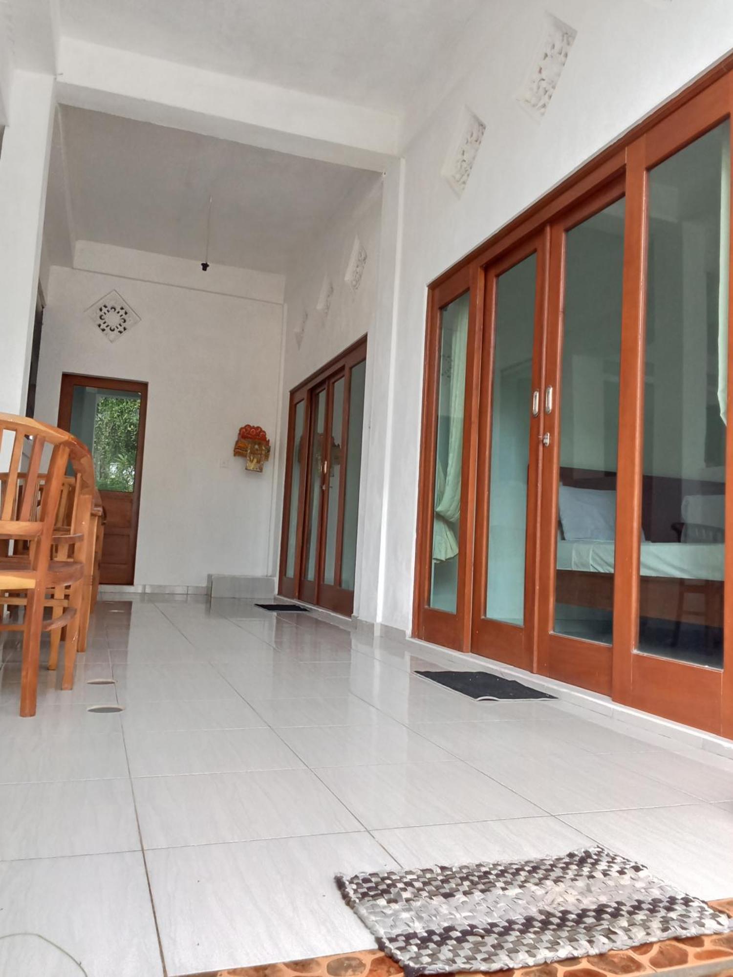 Komang Homestay อาเม็ด ภายนอก รูปภาพ